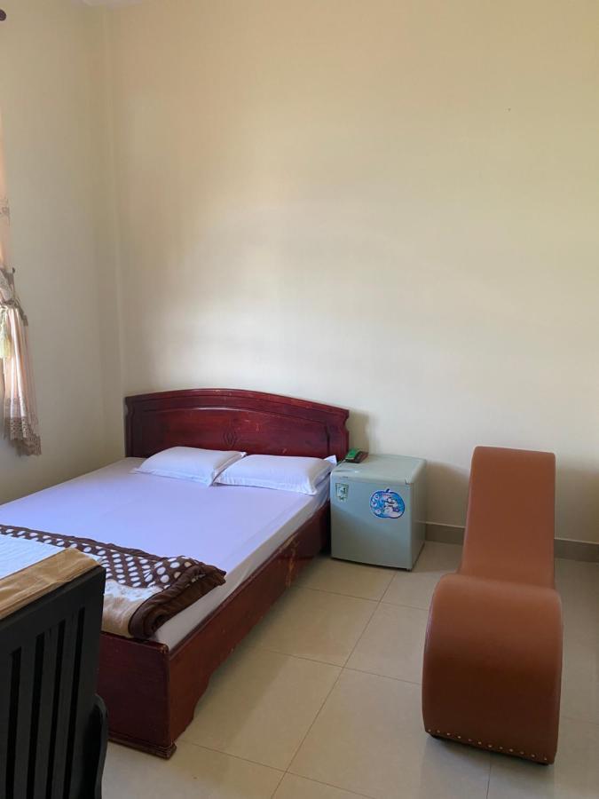 Anh Nguyen Guesthouse Pleiku Dış mekan fotoğraf